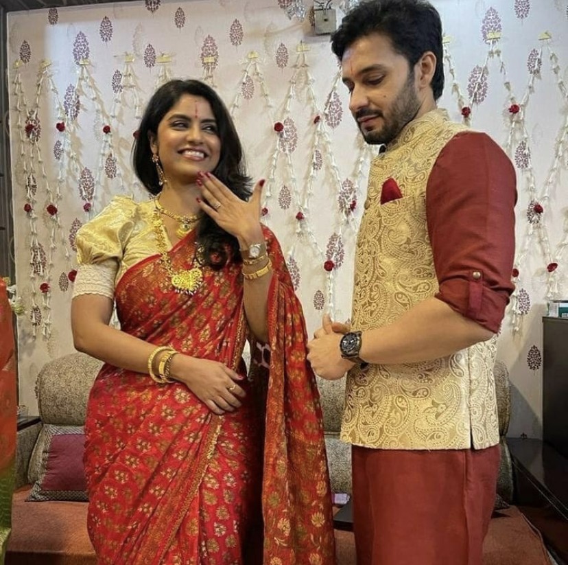 Nagin Fame Sayantani Ghosh Engaged To Anugrah Tiwari- Engagement Pics ...