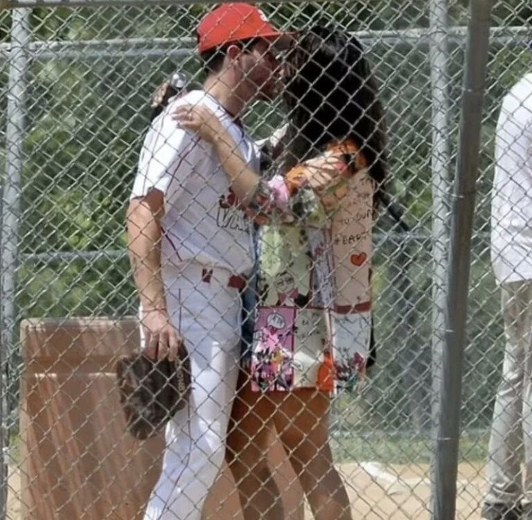 Priyanka Chopra showers hugs & kisses to Hubby Nick Jonas before Baseball match- See photos